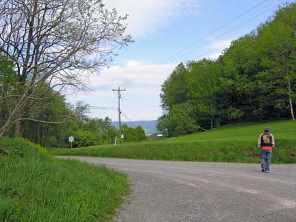 road on Rich Mountain